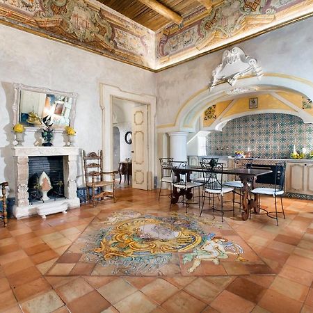 Estate4Home - Palazzo Crocione Positano Exteriör bild