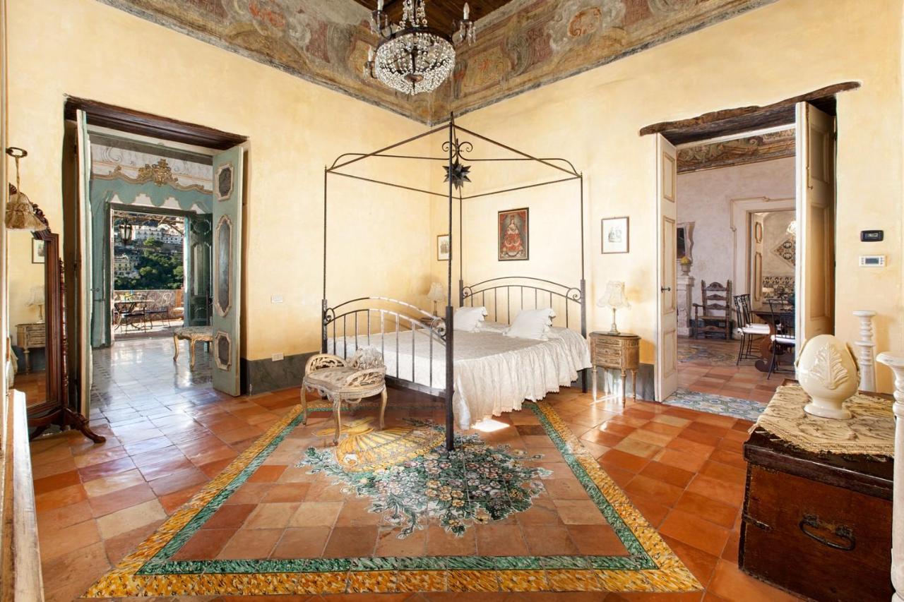Estate4Home - Palazzo Crocione Positano Exteriör bild